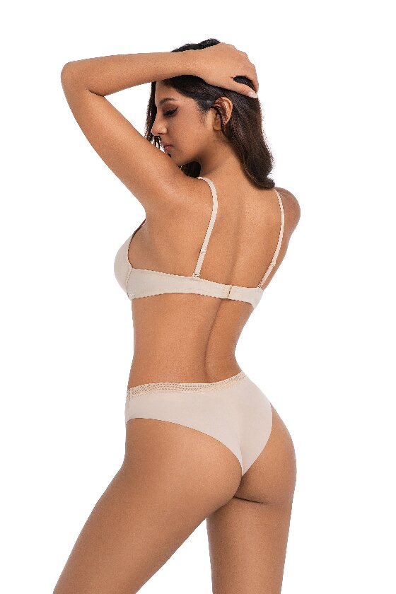 Elegant pad bra for every day - Image 6